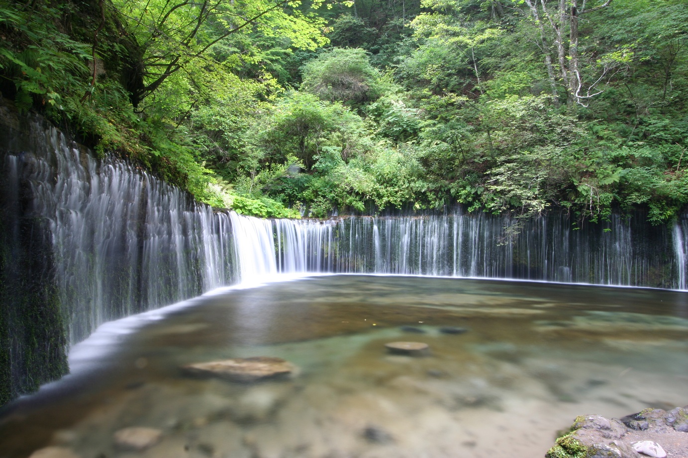 /material-alias/theme/japan/artimg/東京東北/karuizawa2.jpg